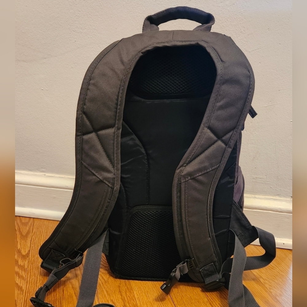 Case Logic Camera Backpack - image 2